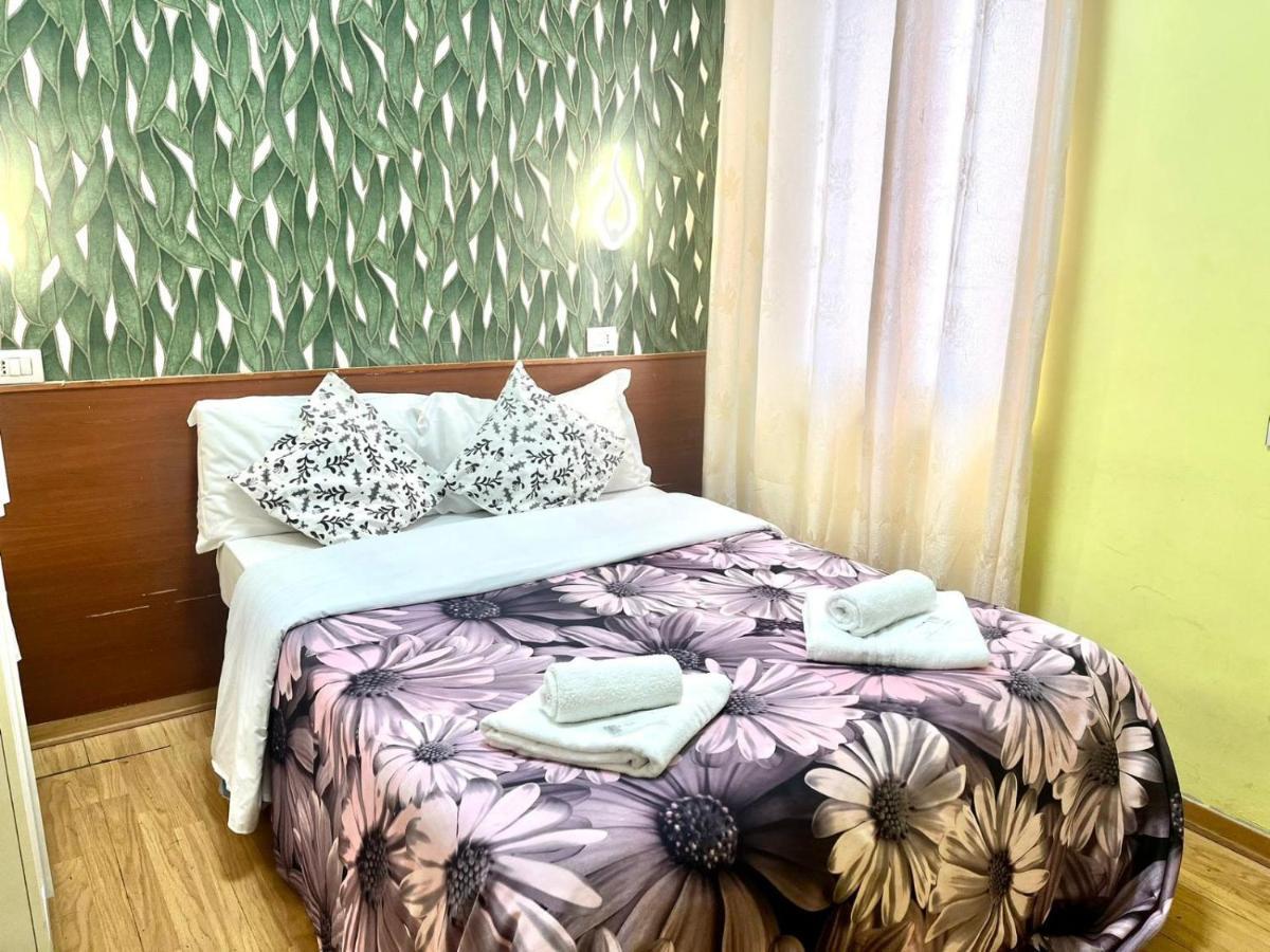 Green Guesthouse ローマ エクステリア 写真